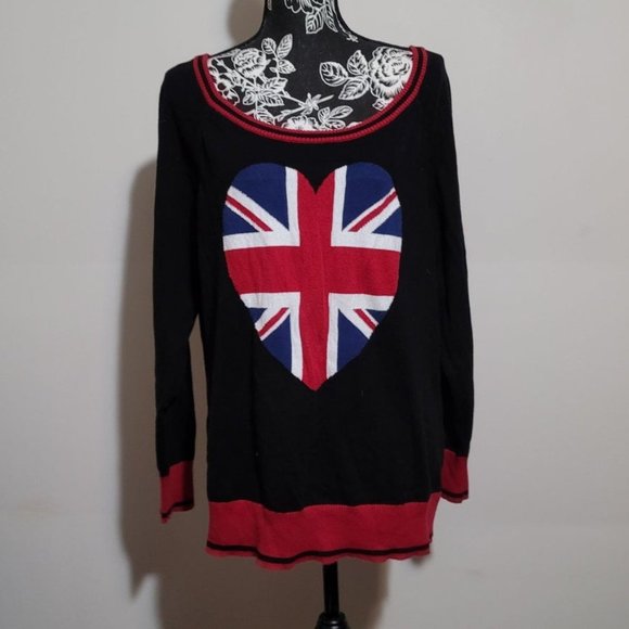 torrid Sweaters - 2x torrid heart British sweater